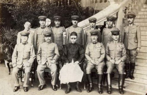 末代皇帝溥仪(主讲:喻大华) 末代皇帝溥仪(主讲:喻大华)