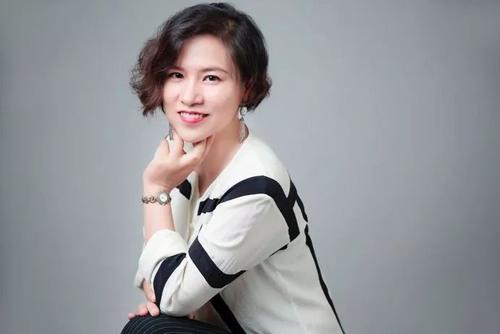 ˮ�������Ů�����ƿΣ���ᣩ��ϲ�����ţ�