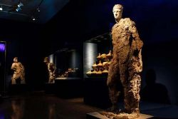 �����ӵ�ϣ���񻰹��£��ն�ī˹